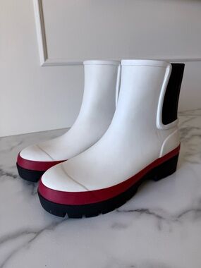 Tory Burch Foul Weather Rain Boot size 10 Outdoor Granola Gorpcore Spring